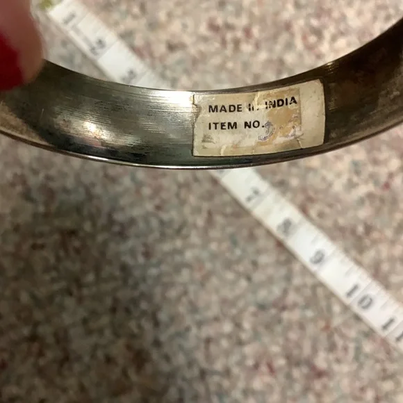Silver bangle - Picture 4 of 4